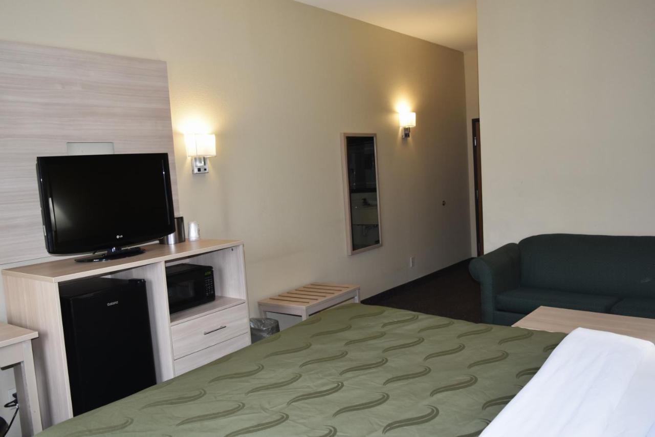 Quality Inn & Suites Brooks Louisville South Kültér fotó