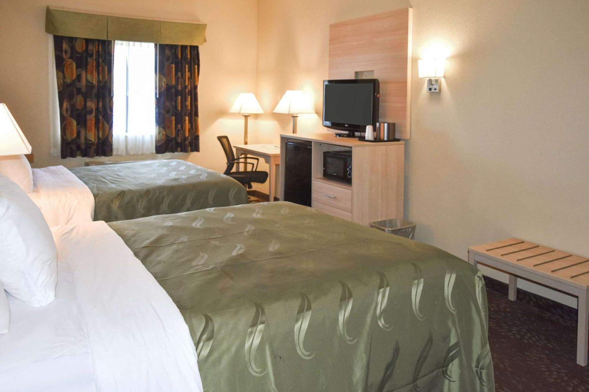 Quality Inn & Suites Brooks Louisville South Kültér fotó