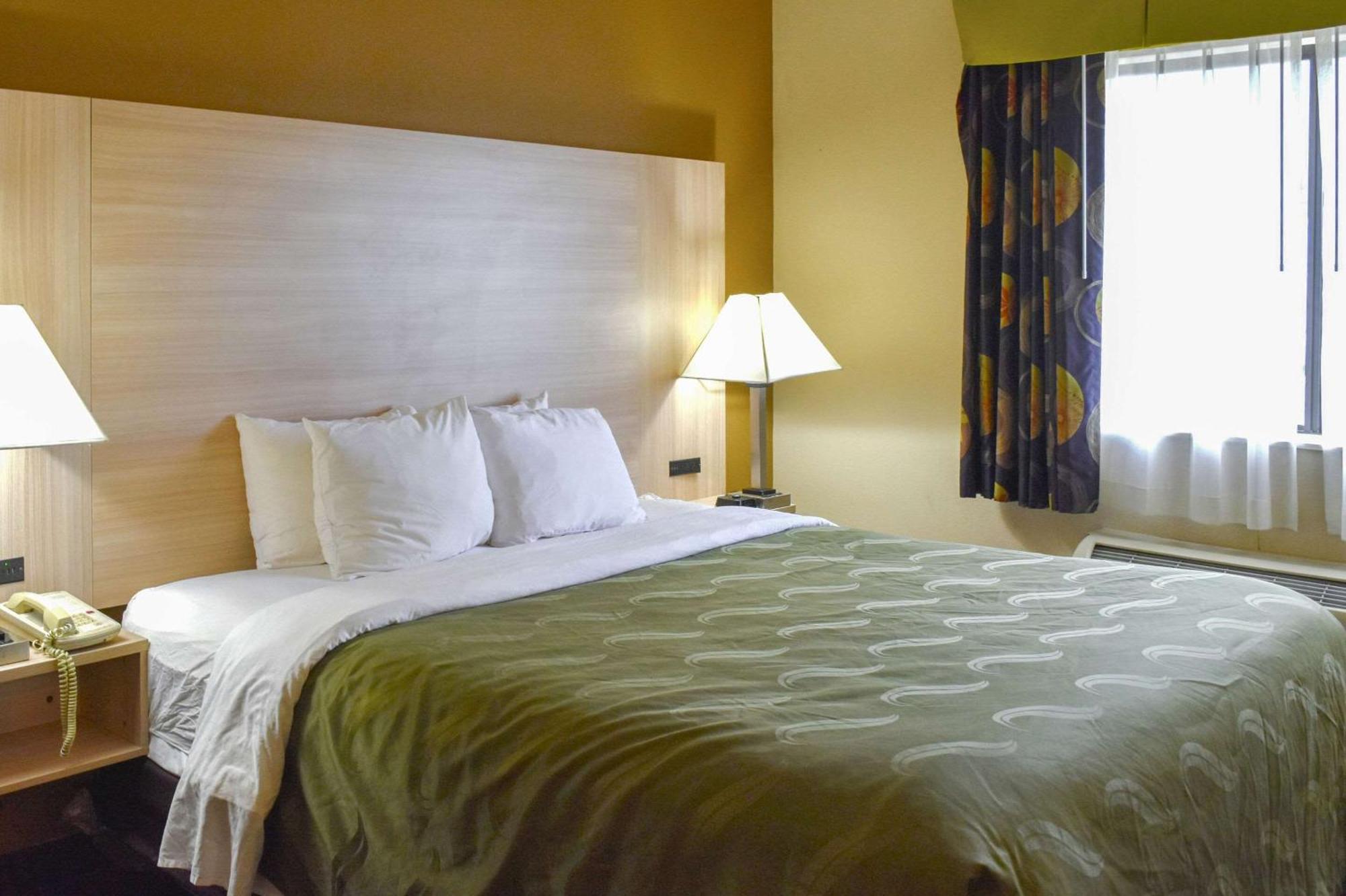 Quality Inn & Suites Brooks Louisville South Kültér fotó