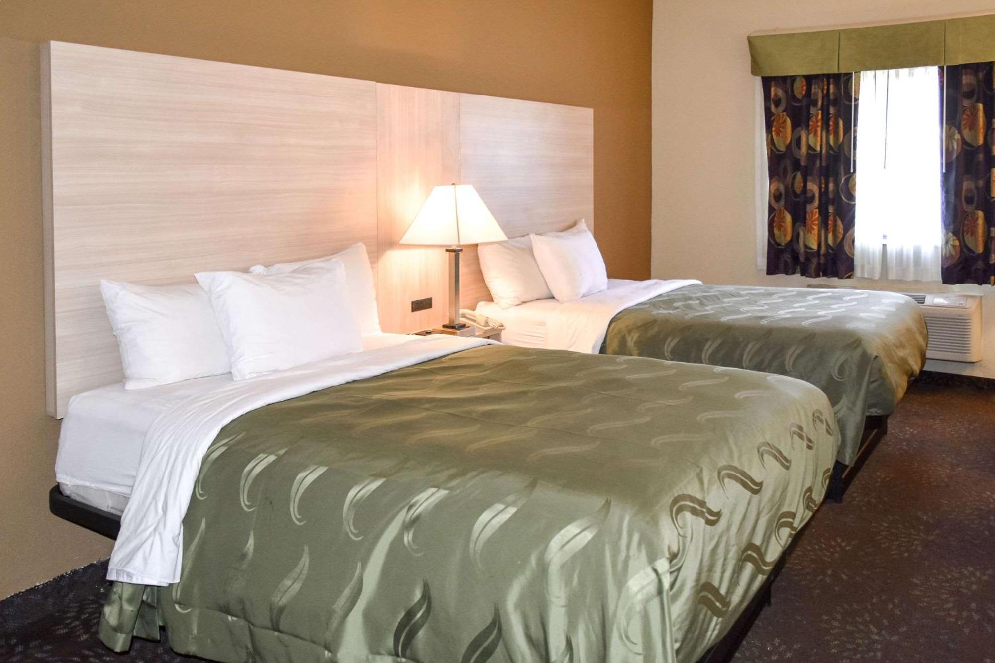 Quality Inn & Suites Brooks Louisville South Kültér fotó