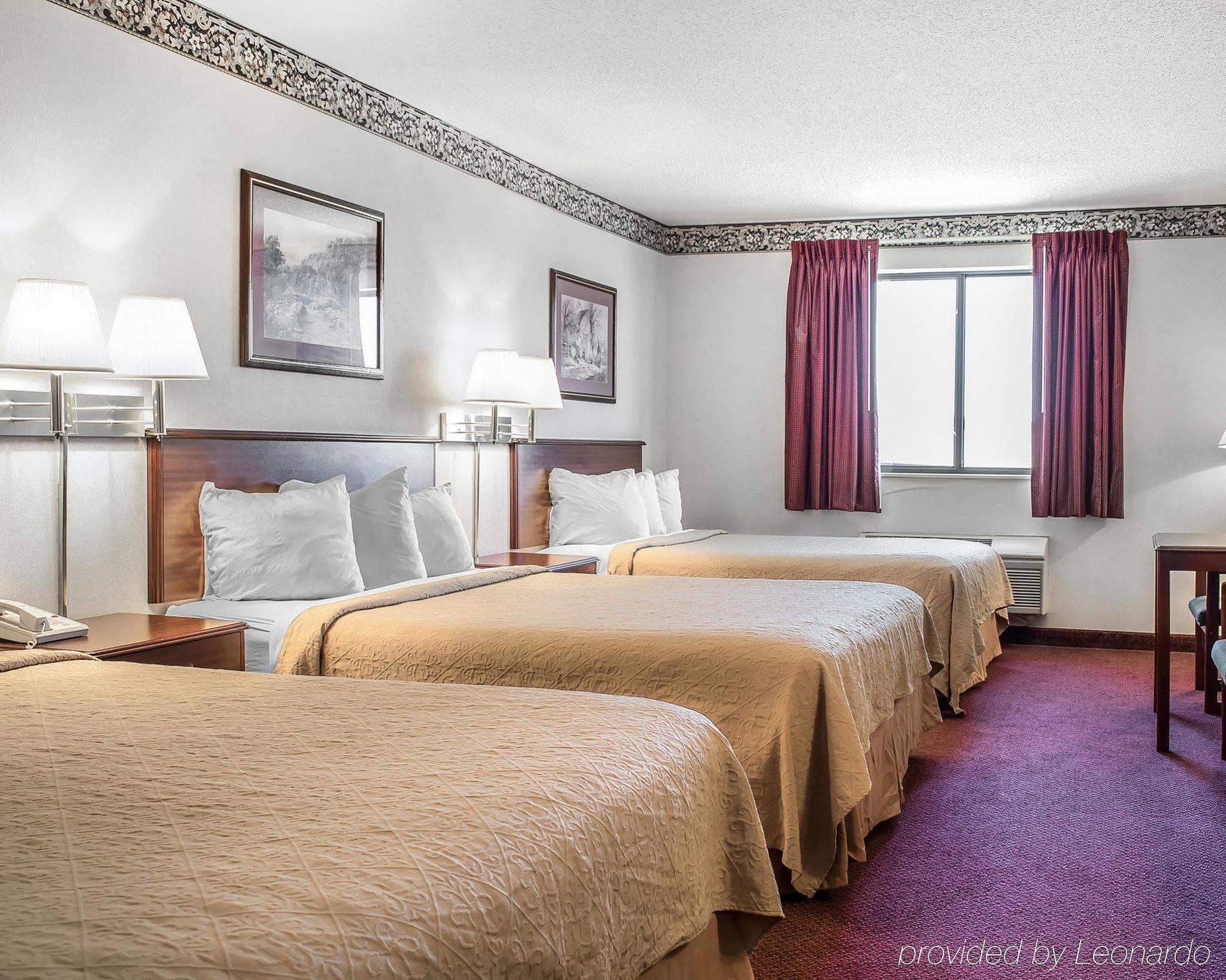 Quality Inn & Suites Brooks Louisville South Kültér fotó